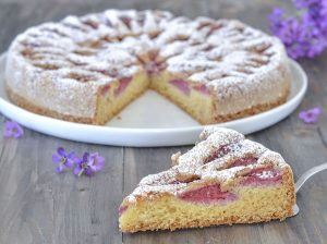 torta alle fragole con zucchero