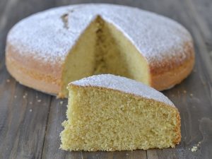 torta allo zenzero sfornata