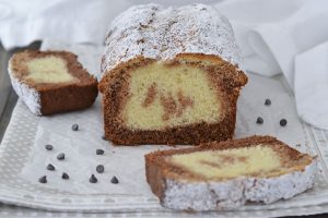 plumcake ai tre cioccolati sfornato