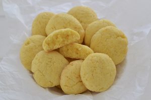 biscotti all'arancia con farina di semola