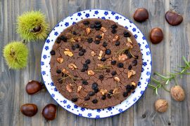 ricetta castagnaccio presentazione dolce