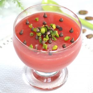 coppa di gelo di melone con granella di pistacchio