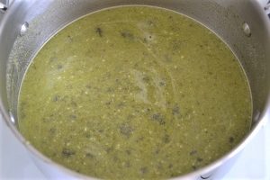 preparazione della granita siciliana al pistacchio di Bronte