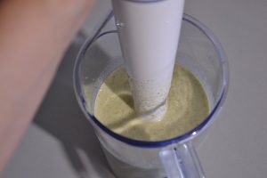 preparazione della granita siciliana al pistacchio di Bronte