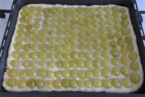 ricetta della schiacciata all'uva