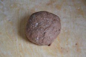 preparazione impasto dei cannoli siciliani