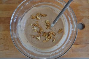 preparazione impasto ricetta castagnaccio