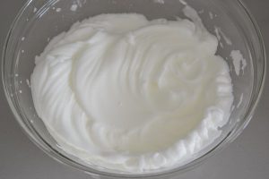 preparazione del tronchetto di natale