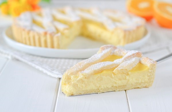 crostata con crema all'arancia