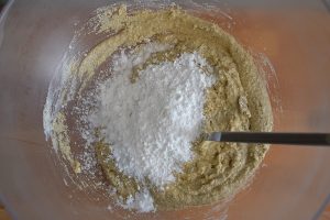 preparazione della torta di grano saraceno