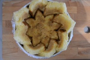 zuccotto di pandoro con caffè