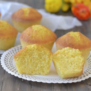 muffin all'arancia sfornati