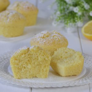 muffin al limone con zucchero