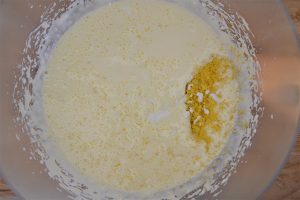 ricetta del plumcake al limone con buccia di limone