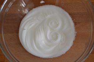 albumi per torta ai lamponi