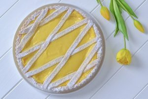 crostata al limone sfornata