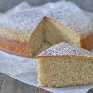 fetta di torta integrale allo yogurt soffice