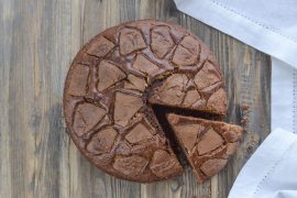 TORTA CON UOVA DI PASQUA