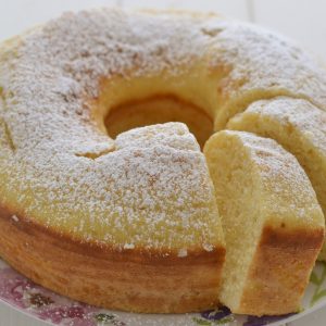 ciambella alla ricotta con zucchero