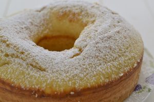 ciambella alla ricotta sfornata