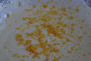 impasto per ciambella alla ricotta con buccia d'arancia