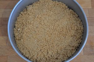 base per cheesecake all'ananas