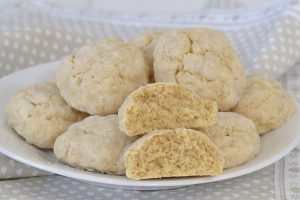 biscotti al caffè sfornati morbidi