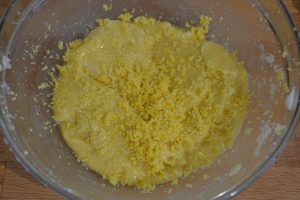 buccia di limone per caprese al limone