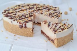 CHEESECAKE ALLE NOCCIOLE