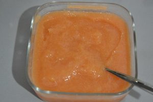 preparazione della granita alla pesca