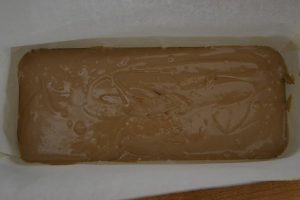 strato di cioccolato al latte per plumcake ai tre cioccolati