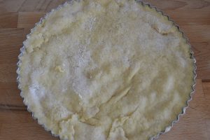 crostata di mele e pere da infornare