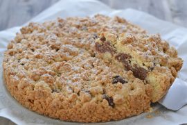 SBRICIOLATA DI DATTERI E FRUTTA SECCA