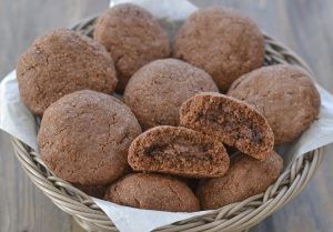biscotti al cacao e peperoncino ripieni