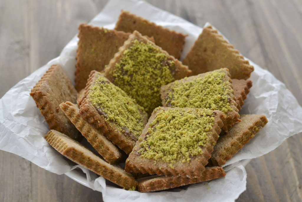 biscotti integrali al pistacchio con granella senza burro