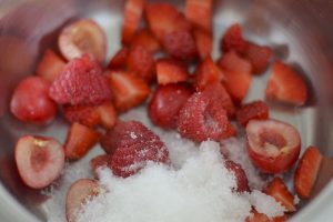 preparazione della copertura per la torta italia