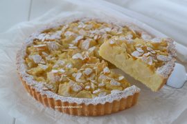 CROSTATA DI PERE E MANDORLE
