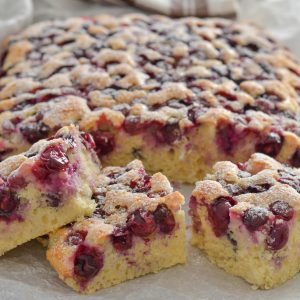 torta all'uva fragola soffice