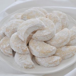 kavala kurabiyesi alle mandorle e cannella