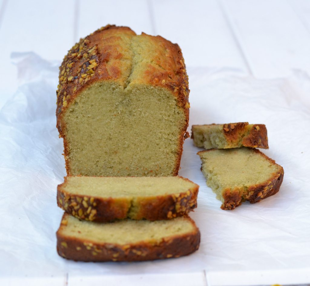 plumcake al pistacchio a fette