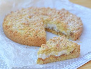 sbriciolata con ricotta e marmellata