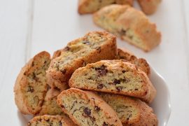 CANTUCCI NOCI E CIOCCOLATO