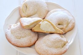 genovesi con la ricotta servite